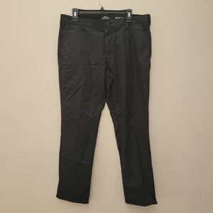 NWT Men's IZOD Black Chino Pants 34x32